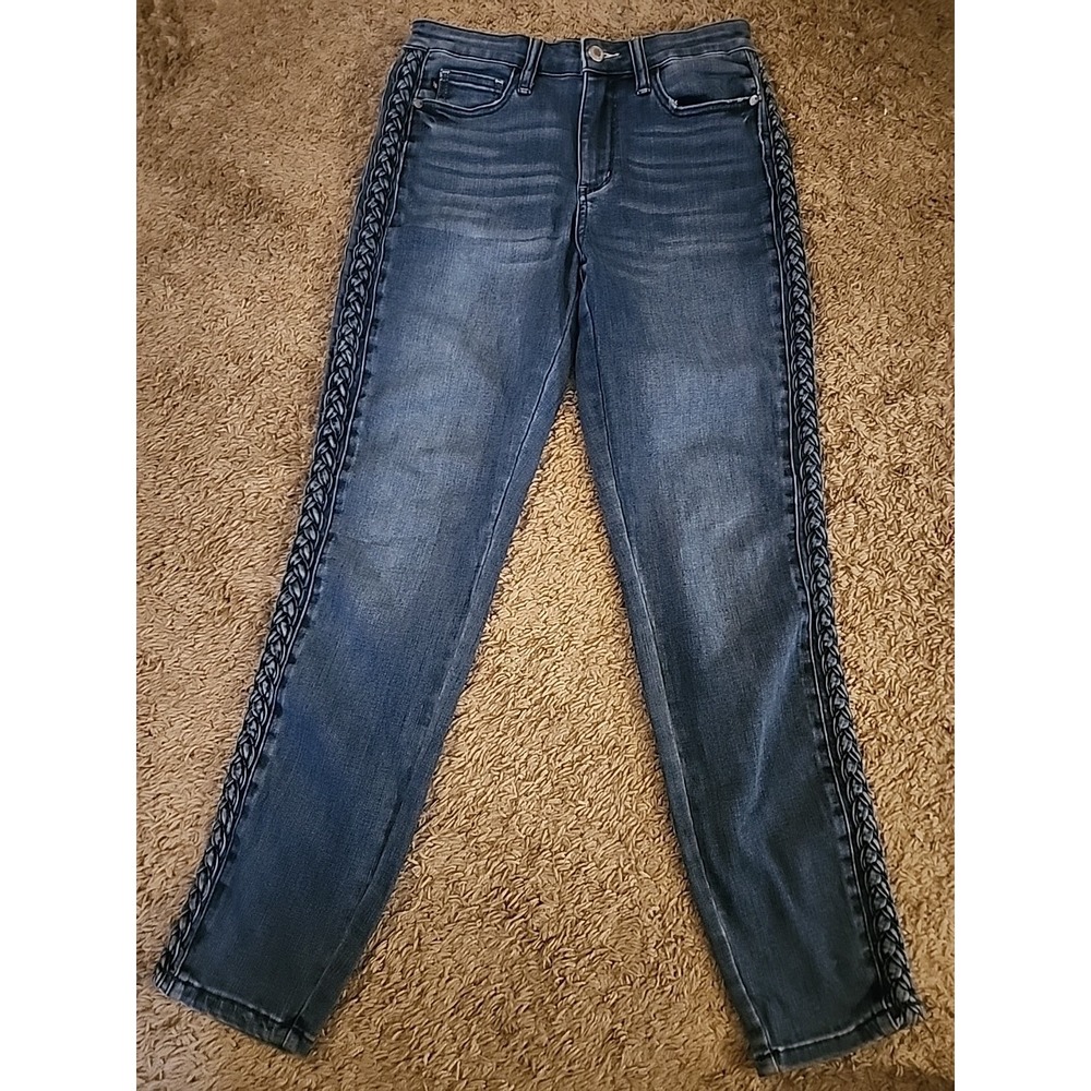 Judy Blue Women 5/27 Med Wash Denim Jeans Braided Detail Mid Rise Relaxed Fit